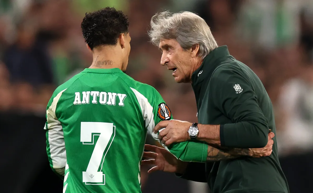 Betis apoya a Pellegrini ante posible llamado a la Roja