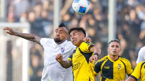 Colo Colo enfrenta a Coquimbo por la Copa de la Liga.
