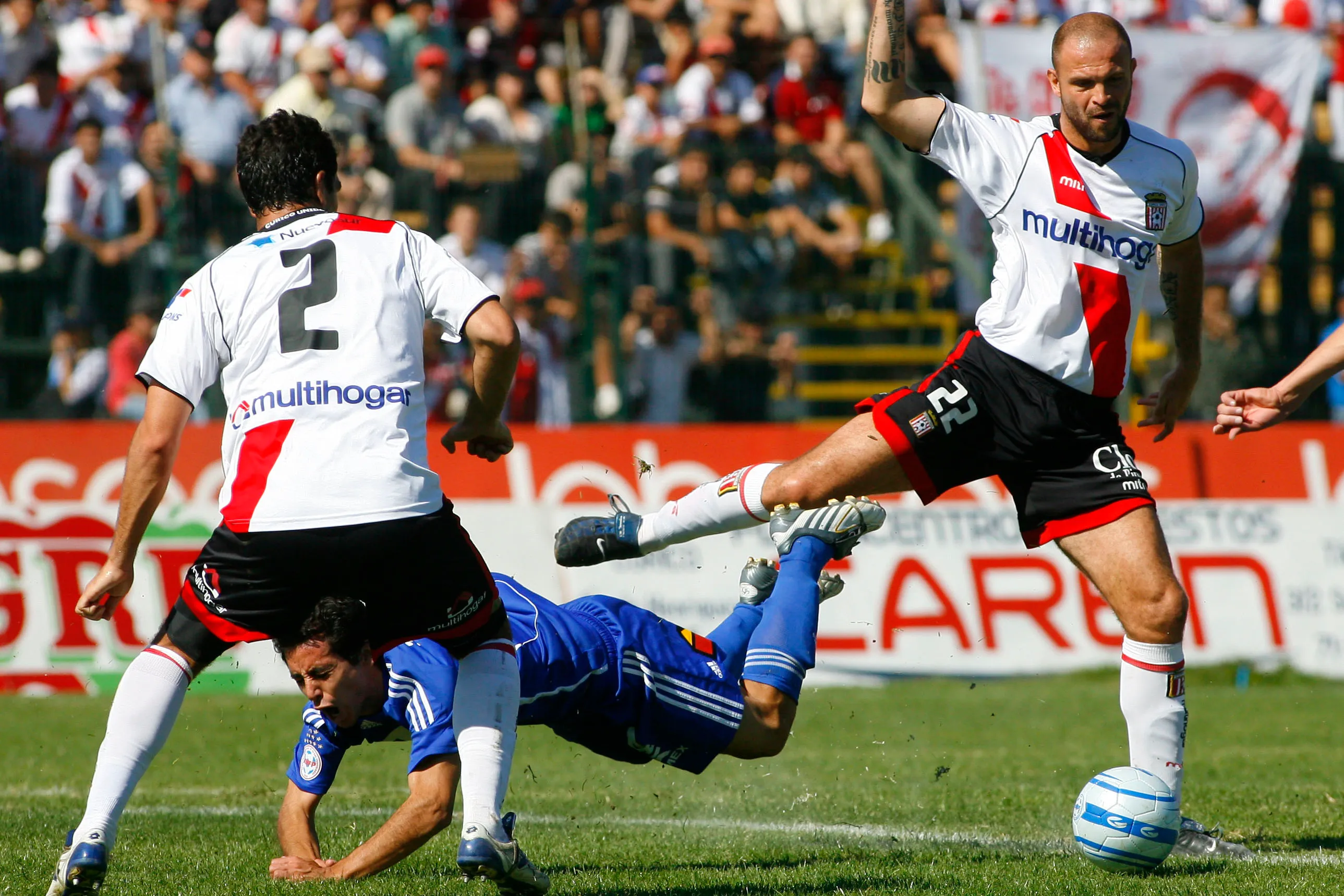Sebastián Morquio ante la U de Chile. (Andrés Piña | Photosport).