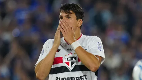 Gonzalo Tapia anotó en Sao Paulo, pero quedó eliminado y sin DT