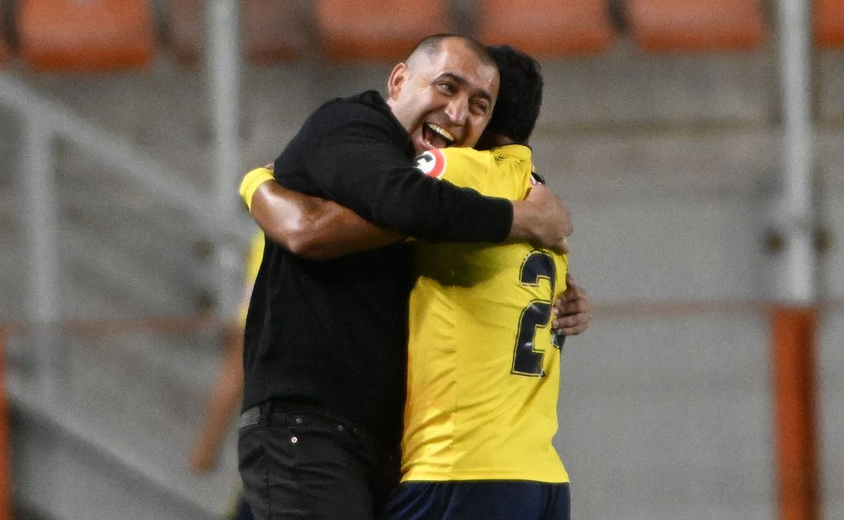 Duró apenas seis meses en U de Concepción, anotó dos goles en el fútbol chileno y es el máximo artillero en Uruguay: “Lindo número”
