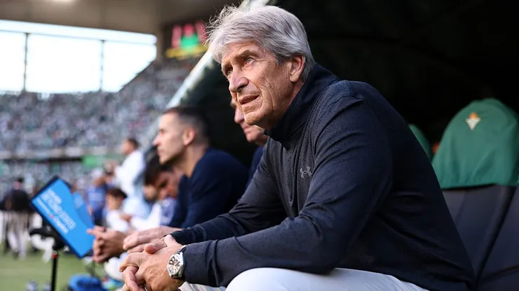 Manuel Pellegrini tuvo un conflicto con Andrés Guardado.