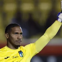 Carabalí da un paso gigante para ir al Mundial con Ecuador