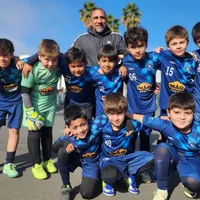 Fue goleador del fútbol chileno y ahora da clases en colegio de Curicó