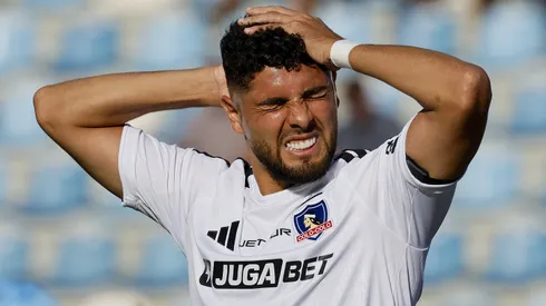 Maximiliano Romero sigue complicado en Colo Colo.