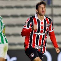 Terror en São Paulo: Gonzalo Tapia sufre apriete de la barra brava