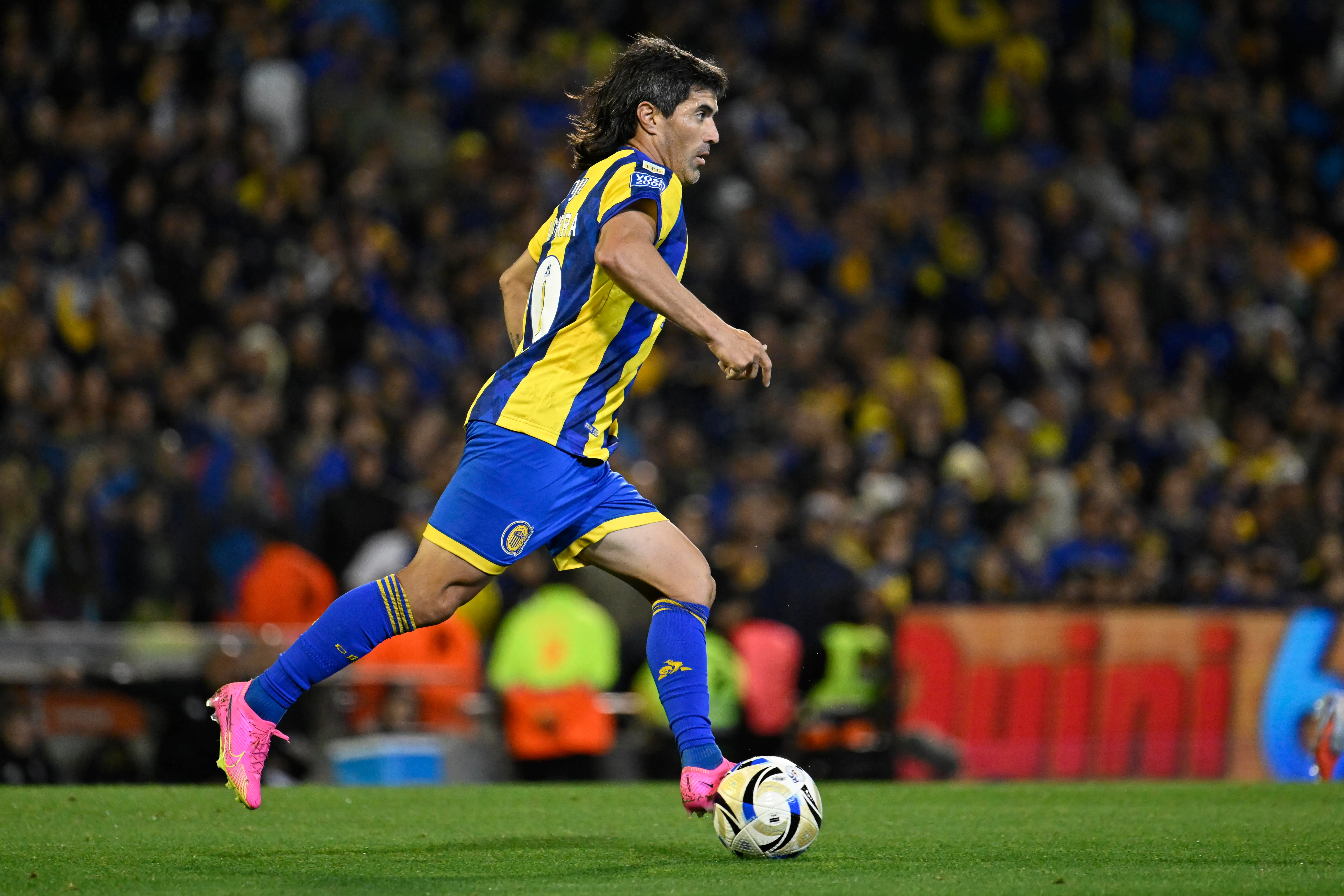 Ignacio Malcorra en acción por Rosario Central. (Luciano Bisbal/Getty Images).