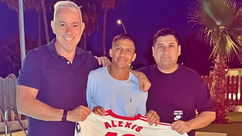 Alexis Sánchez definirá con Fernando Felicevich su próximo paso.