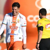 Un misil: velocidad y distancia del golazo de Pino a U. de Chile