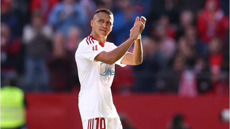 Alexis Sánchez se gana los aplausos en Sevilla tras ser clave para evitar el descenso esta temporada.