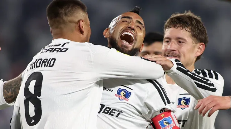 Arturo Vidal ironizó luego de su autogol y golazo en Colo Colo contra Ñublense.