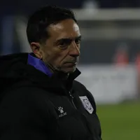 Nuevo DT caído en la Liga de Primera: deja colista a su equipo