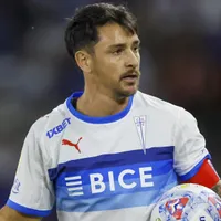 Esposa de Zampedri mostró la máscara que usará el goleador en la UC