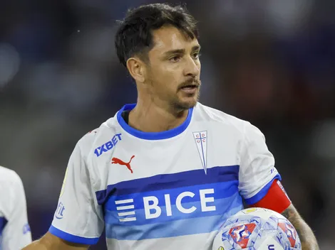 Esposa de Zampedri mostró la máscara que usará el goleador en la UC