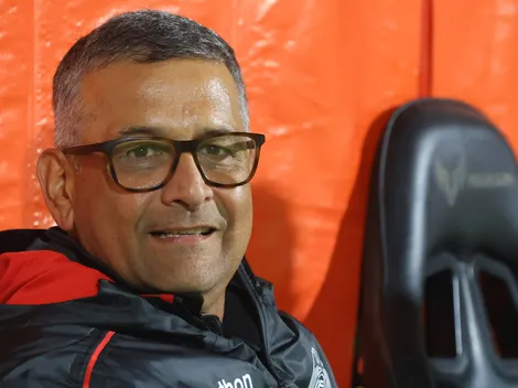 Ronald Fuentes feliz por gran momento de U. Española en la Primera B