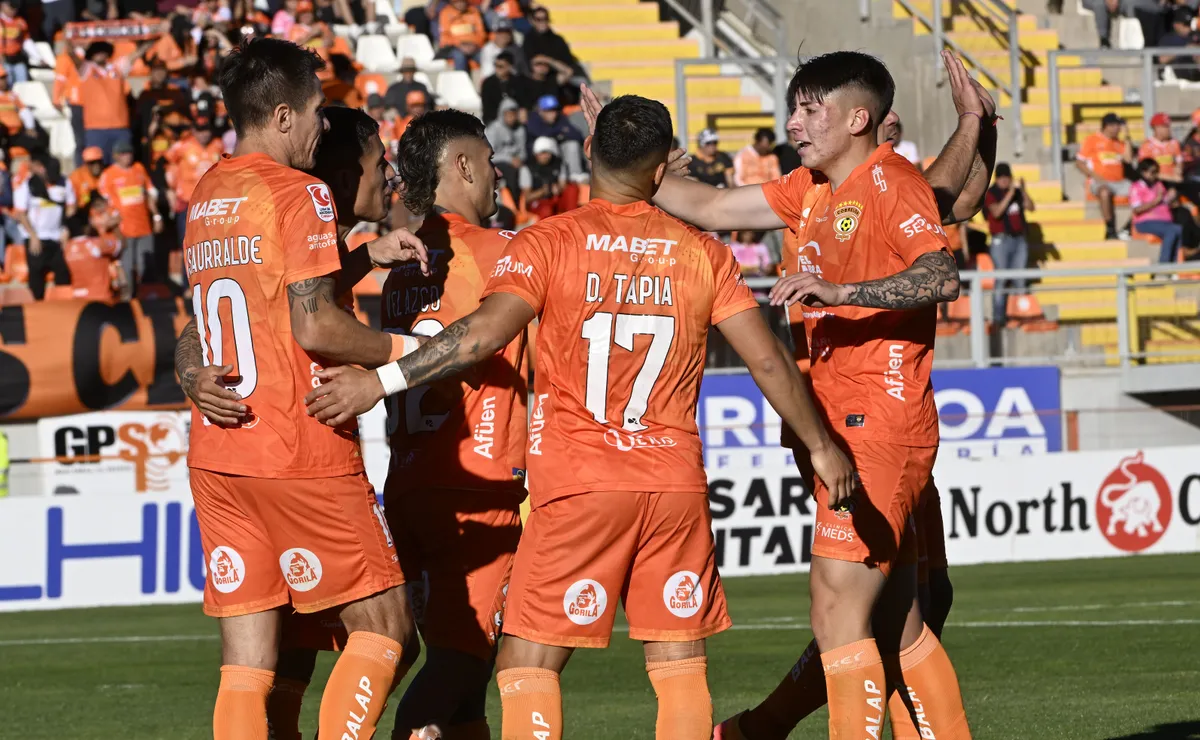 Cobreloa se refuerza para ascender a Primera División