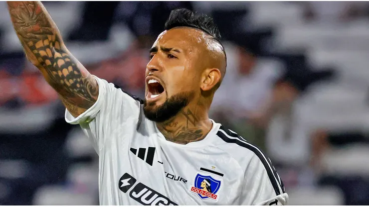 Vidal está en el ojo del huracán en Colo Colo.