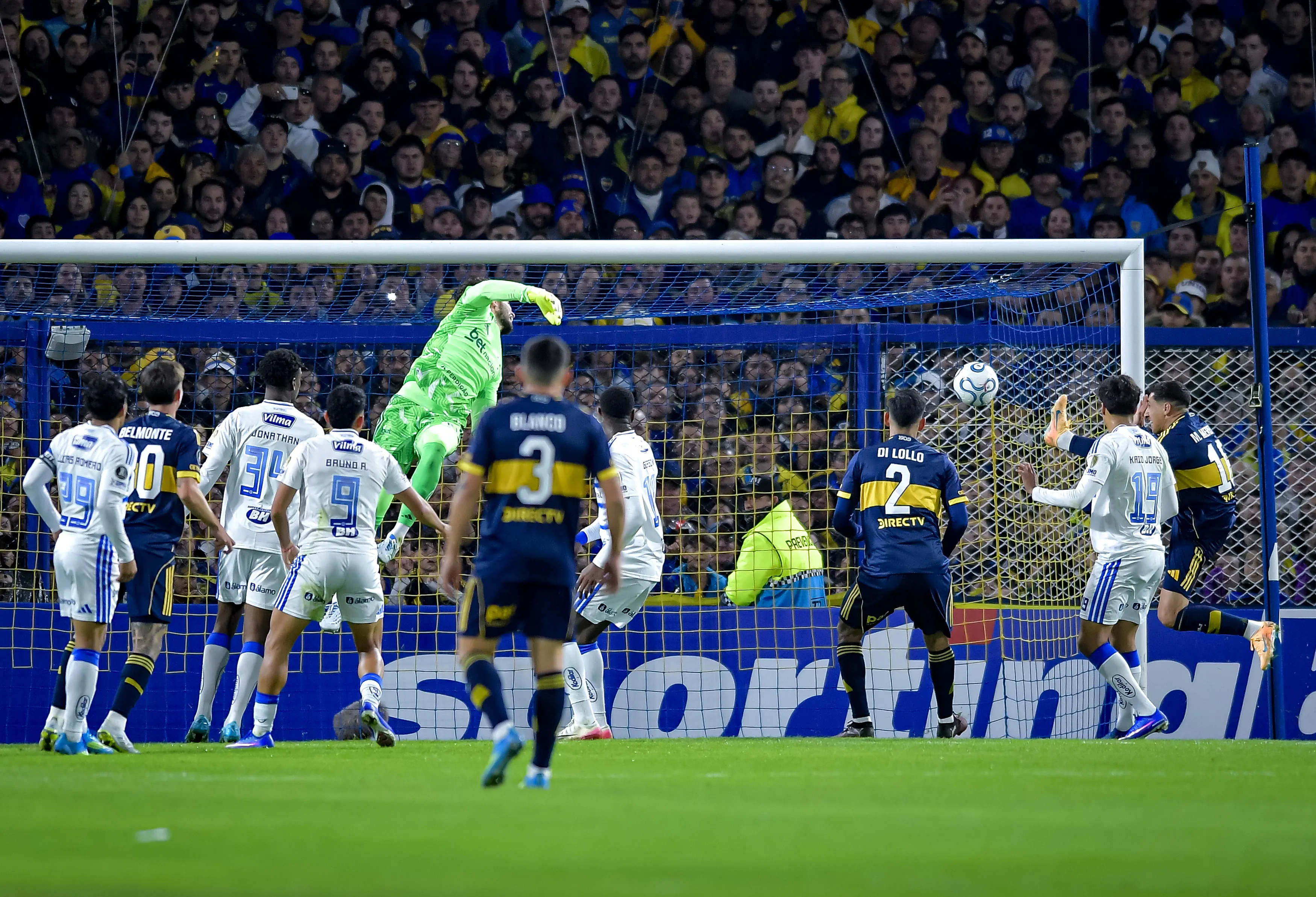 Boca y Cruzeiro igualaron en La Bombonera por el grupo de la Católica en Copa Libertadores.