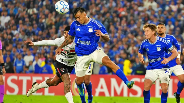 Rodrigo Contreras vive su peor noche con Millonarios en Copa Sudamericana.