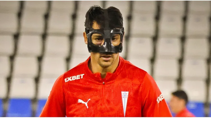 Zampedri deberá jugar con esta máscara los próximos partidos.