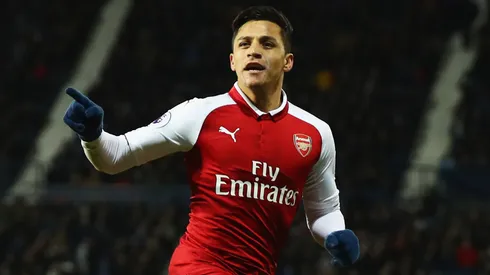 Video: Alexis Sánchez celebra el título de Arsenal en la Premier League.