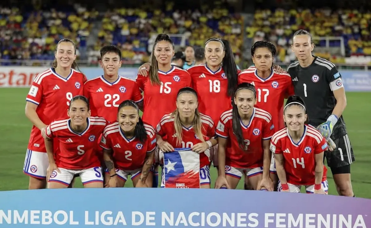 Roja femenina convoca a 45 mil personas al Nacional Roja femenina convoca a 45 mil personas al Nacional