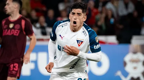 Fernando Cornejo se matriculó con un golazo en la Copa Libertadores.