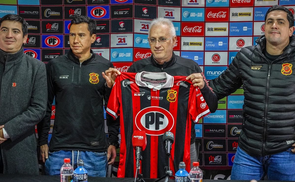 Basay no está para humos y avisa en su Rangers colista: “Aunque sea con un tren, vamos a chocar”