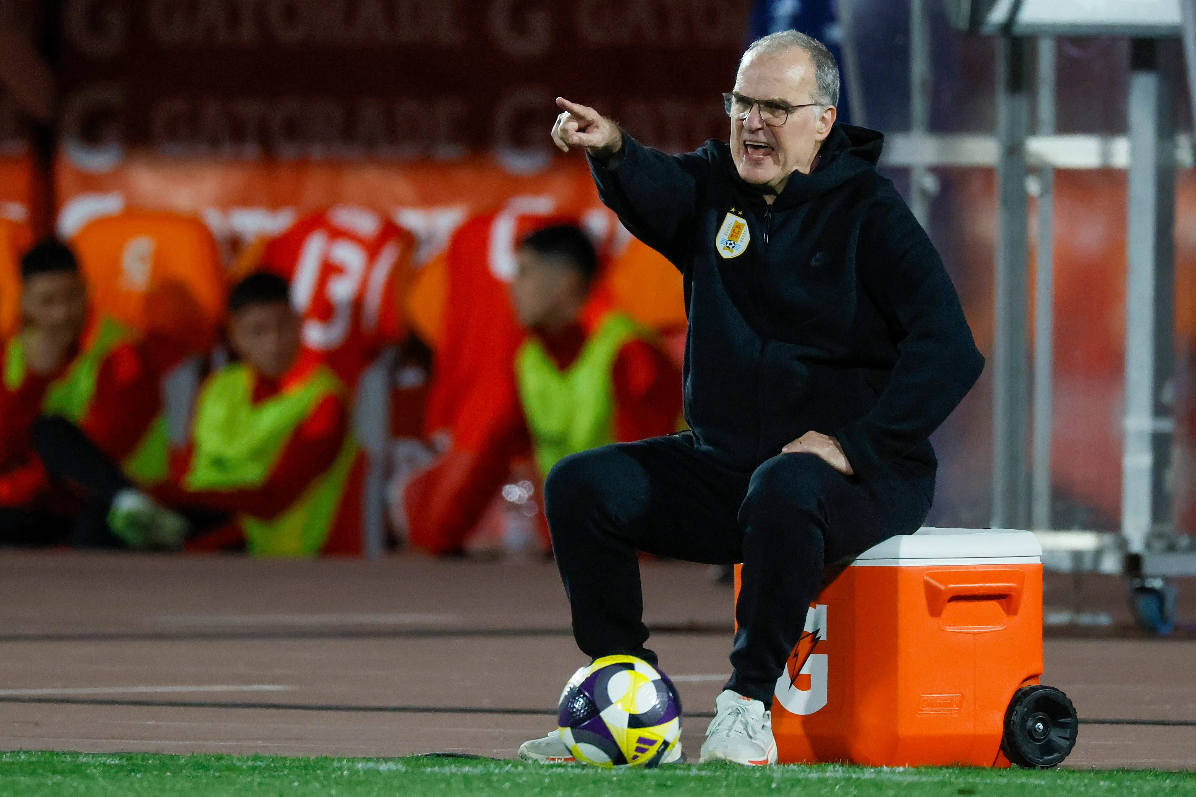 Marcelo Bielsa no sigue en Uruguay. Foto: Andres Pina/Photosport