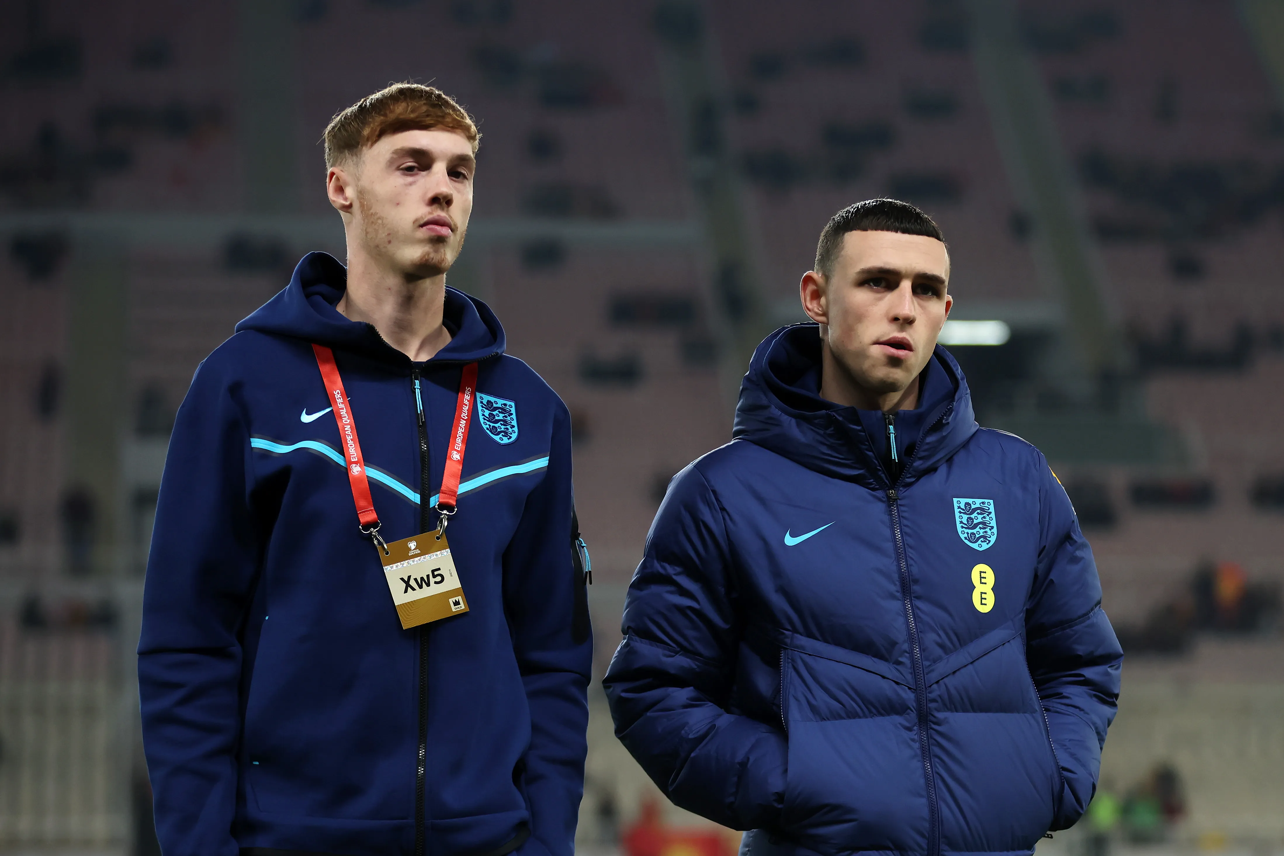 Cole Palmer y Phil Foden terminaron pagando demasiado caro sus discretas temporadas en el Manchester City y Chelsea respectivamente. | Foto: Getty Images.