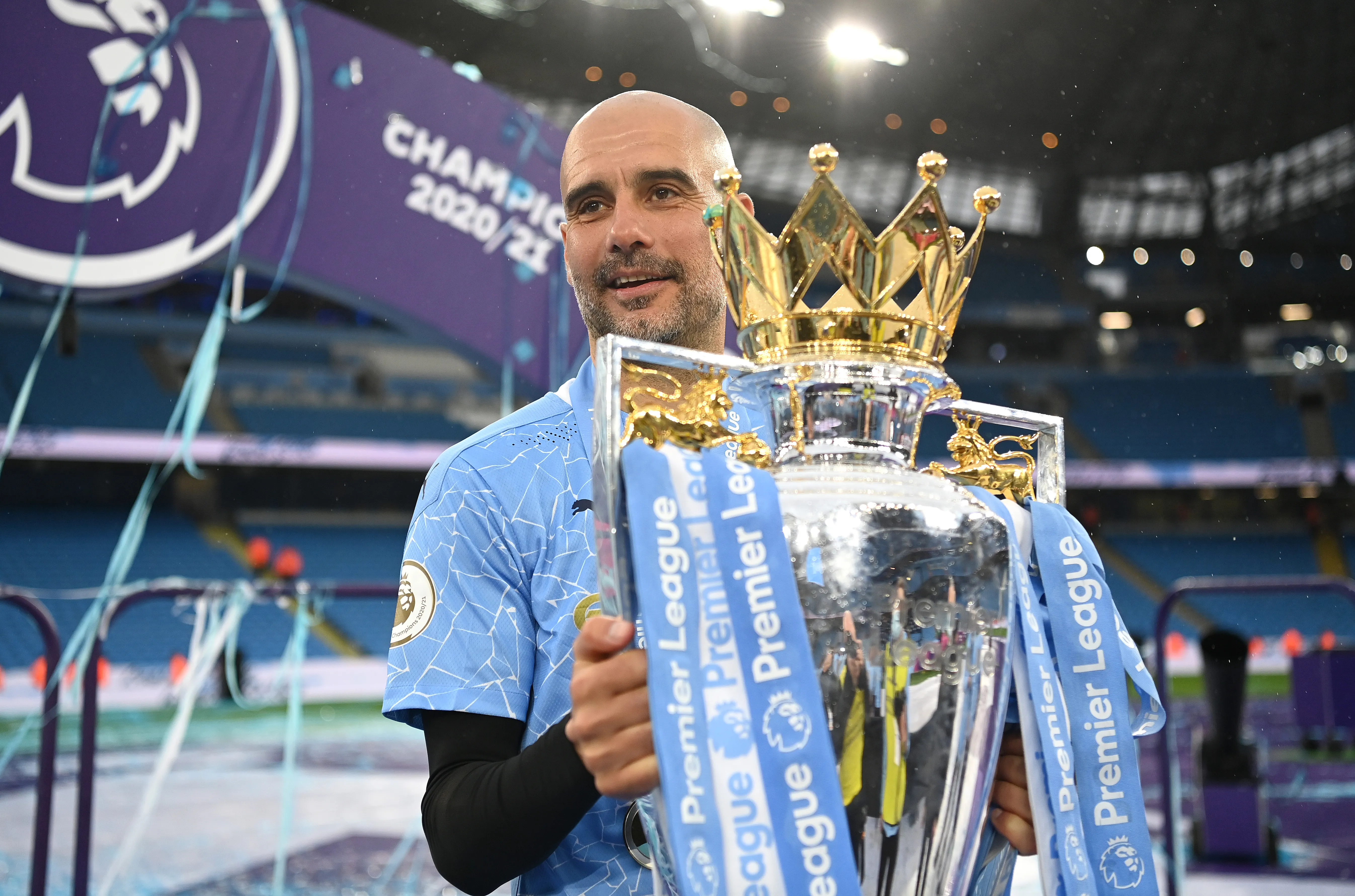 Pep Guardiola se va del Manchester City habiendo ganado 20 títulos oficiales, siendo por lejos el DT más exitoso en los 145 años del club. | Foto: Getty Images.