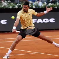 Djokovic confía en que puede anotarse otra hazaña en Roland Garros