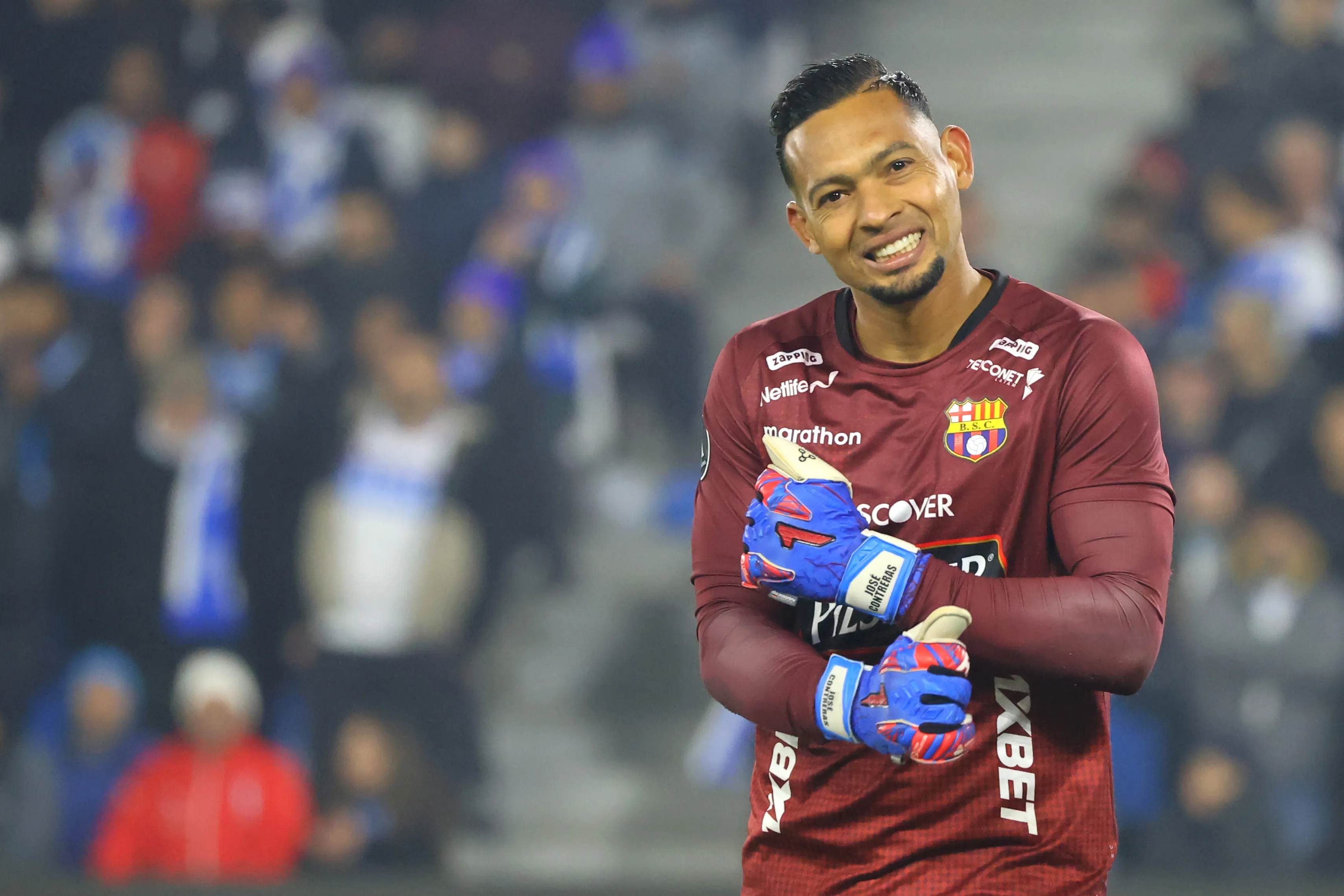 El trabajo de José Contreras no bastó para sumar algún punto en el Claro Arena. (Jonnathan Oyarzun/Photosport).