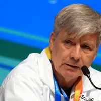 "Actividades no faltan": Mayne-Nicholls enfrenta nueva realidad lejos del fútbol chileno
