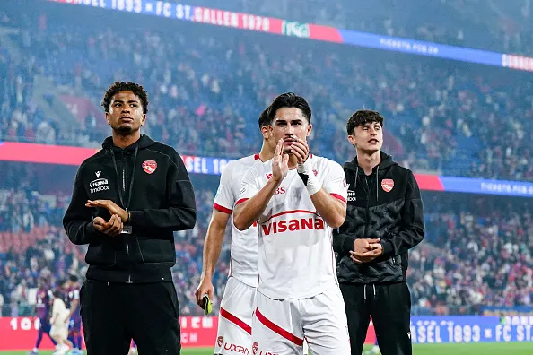 Nils Reichmuth juega en el FC Thun y tendrá una chance en la selección chilena. (Daniela Porcelli/Getty Images).