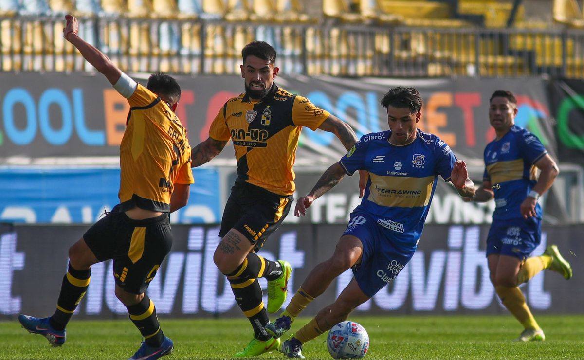 Tabla Liga de Primera: Coquimbo se farrea el triunfo tras una chambonada y se aleja de Colo Colo