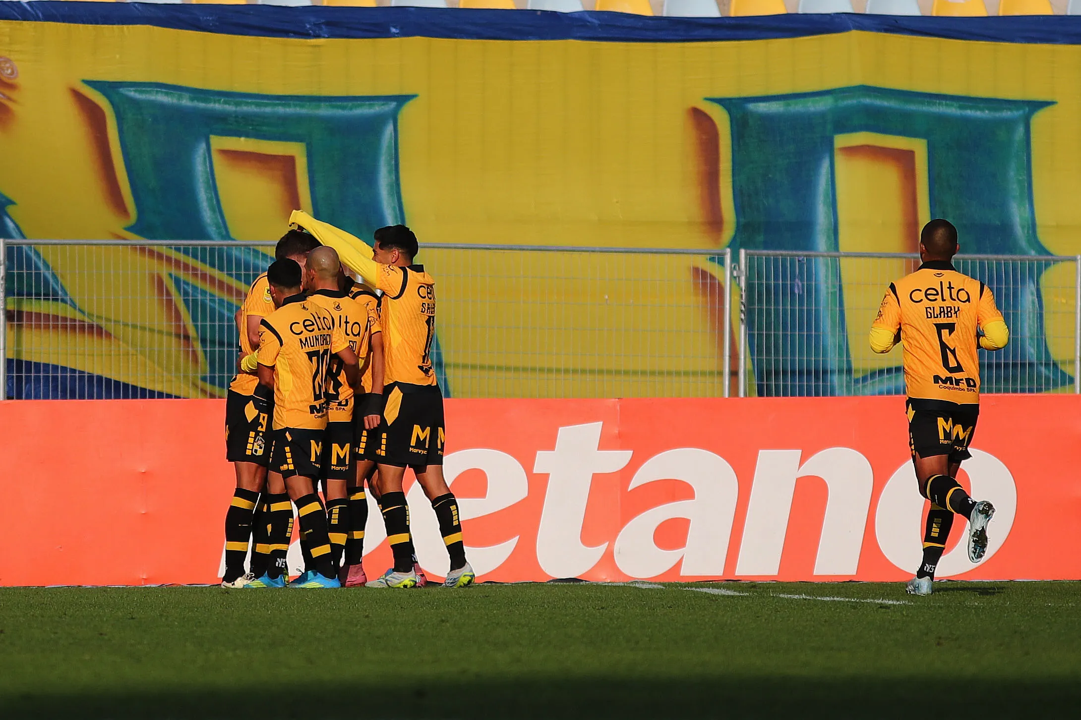 Otra imagen del festejo coquimbano en Sausalito. (Manuel Lema/Photosport).