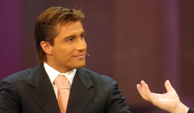 Fernando Solabarrieta es recordado por sus narraciones en TVN. Para este Mundial 2026 volverá a relatar para Chilevisión. | Foto: Archivo.