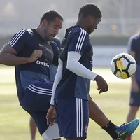 Jugador de la U vende sus camisetas por redes sociales