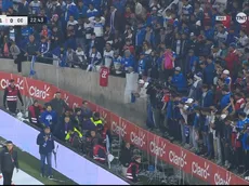 Incidente con un hincha frenó en clásico en el Claro Arena