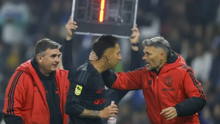 Javier Correa marcó dos goles y salió lesionado en el clásico.