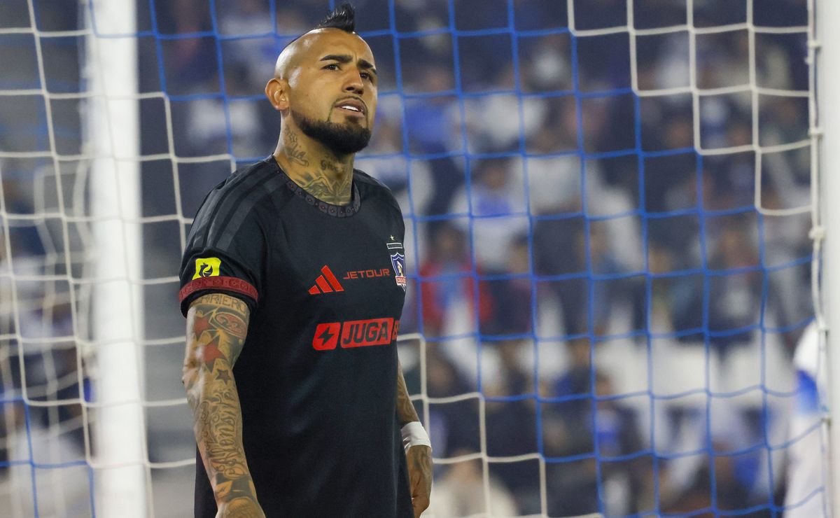Vidal se mosquea cuando le preguntan por su autogol en el clásico: “¿Por qué se quedan con eso?”