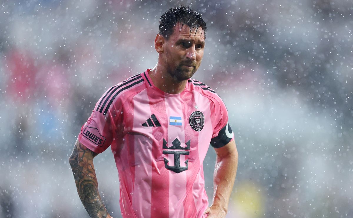 Lionel Messi sale lesionado en Inter Miami a días del Mundial 2026: Argentina con angustia