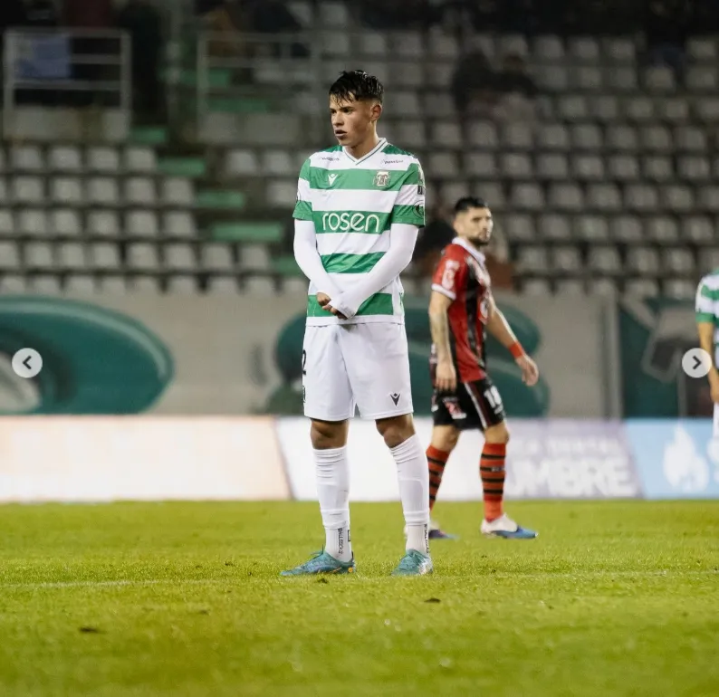 Cristian Rocha ante Rangers de Talca con Deportes Temuco. (Captura Instagram).