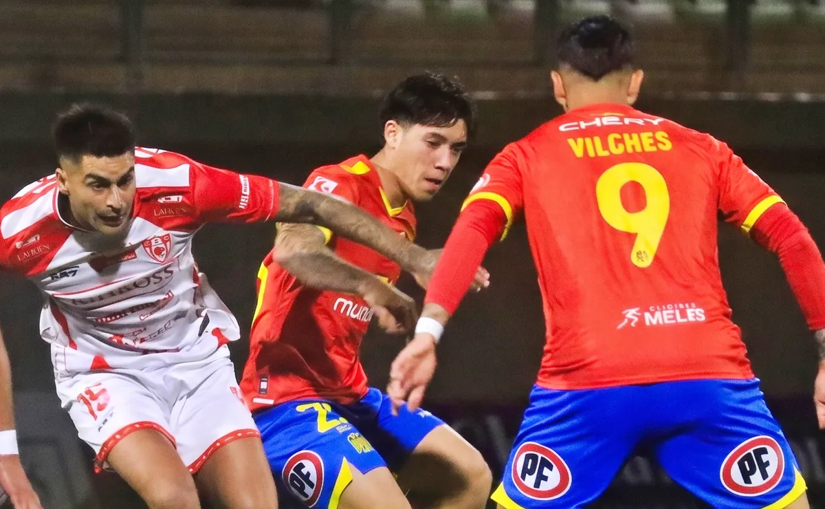Copiapó rompe racha de Unión Española en Primera B