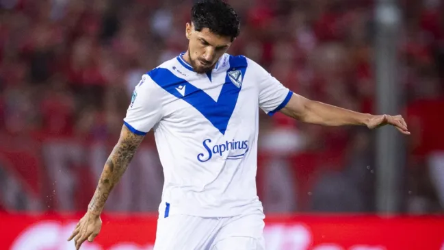 Diego Valdés tiene contrato con Vélez hasta diciembre del 2027. ¿Intentará Colo Colo a su fichaje? | Foto: Archivo.