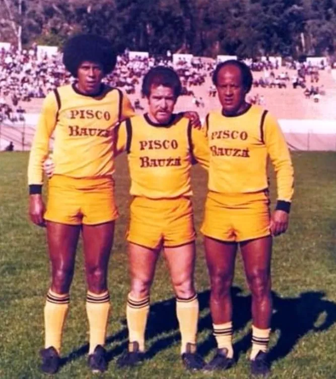 Liminha en un extremo y Torino en el lado derecho, Los dos brasileños que tuvo Coquimbo Unido.