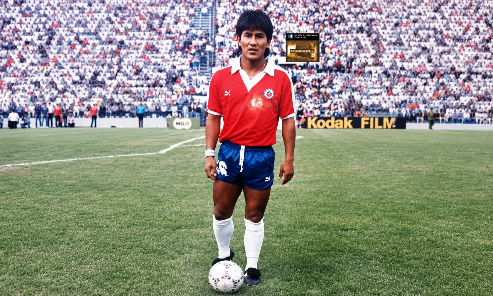 Héctor el Kunta Cabello con la camiseta de la selección chilena. (Cedida y retocada con ChatGPT).