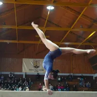 Doble campeona nacional de gimnasia artística y sueña con estar en TV