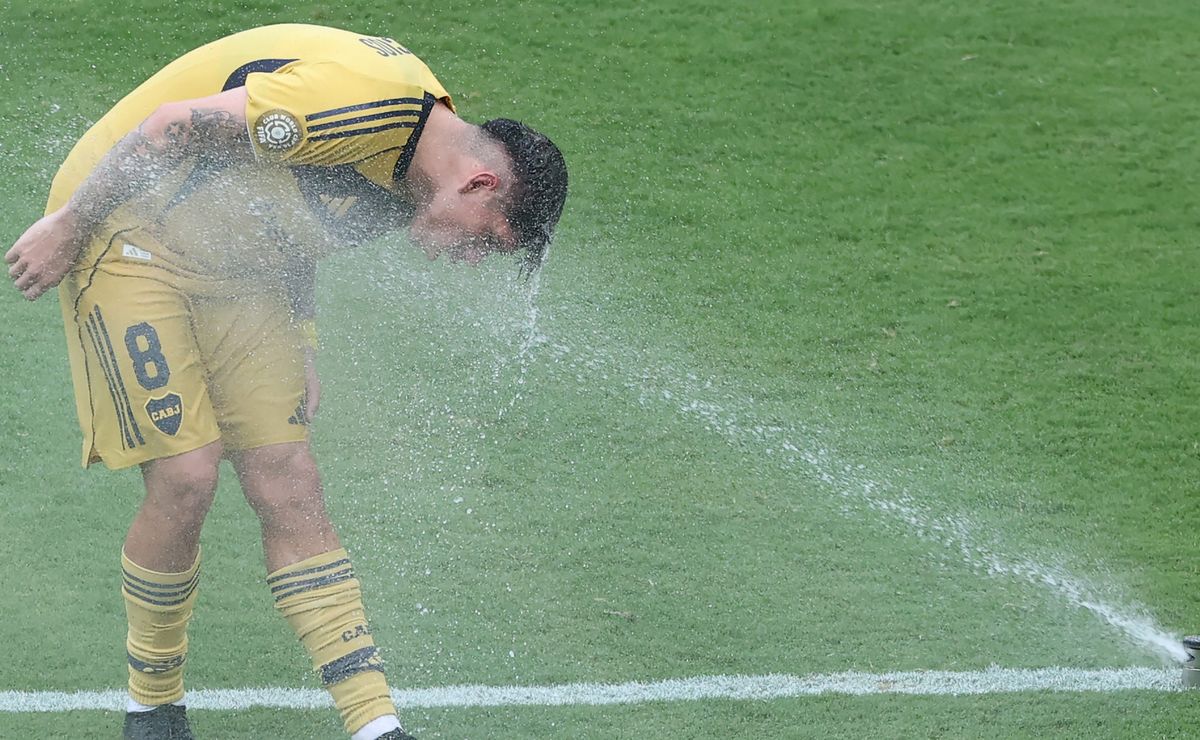 Le ponen la lápida a Carlos Palacios: “Boca le quedó grande; no se adaptó a ese fútbol”
